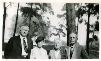 Alvin Allen & wife Lulu Goodrich. Clother Allen & wife Dora Rennings. Brothers of Mrs. Frank C. Johnson (Esther Allen). (Alvin on left).