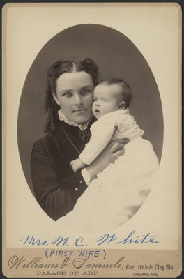 Mary White holding her daughter Ella