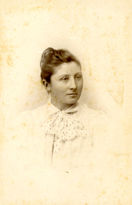 Louisa Grundset