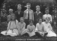Juvenile Gardeners at Madison College